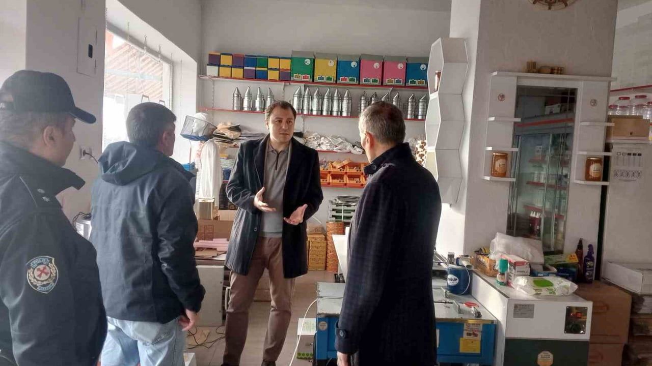 Aydıntepe Kaymakamı Ertuğrul Bayram kurum ziyaretlerinde eğitim ve sağlık çalışmalarını inceledi