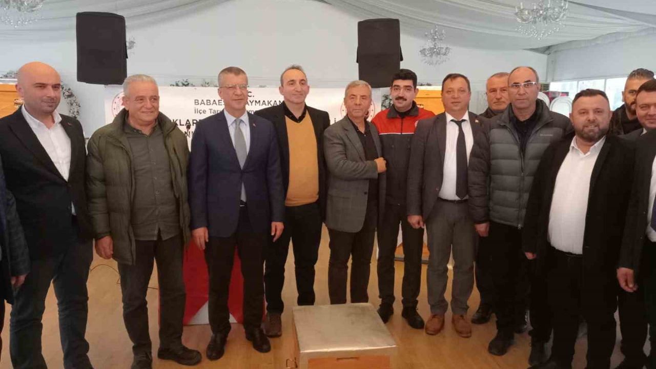 Babaeski’de arıcılığa destek: üreticilere yüzde 50 hibeli 385 arı kovanı dağıtıldı