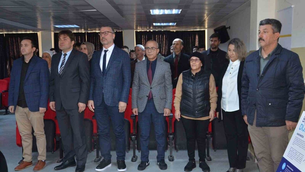 Bafra MTAL ve Bafra GİAD, 'Bafra Dijital Projesi'yle öğrenci odaklı dijital dönüşüm protokolü imzaladı