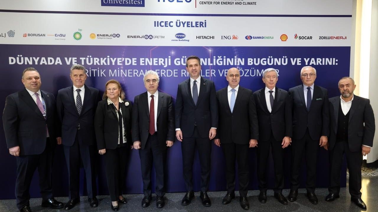 Bakan Bayraktar: Akkuyu'da 2026'da ilk elektrik, Sakarya ve yurtdışında üretim hedefleri yükseliyor