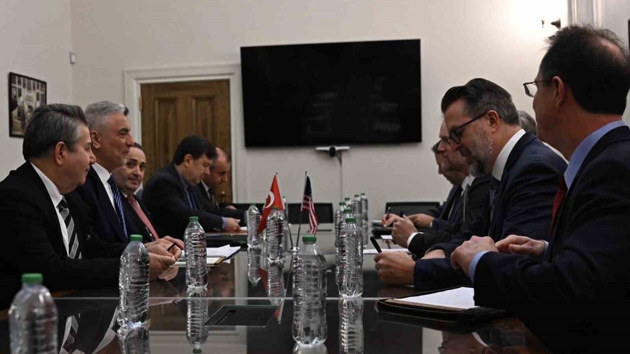 Bakan Bolat, ABD Ticaret Temsilcisi Jamieson Greer ile Görüştü; 100 Milyar Dolar Hedefi Öne Çıktı