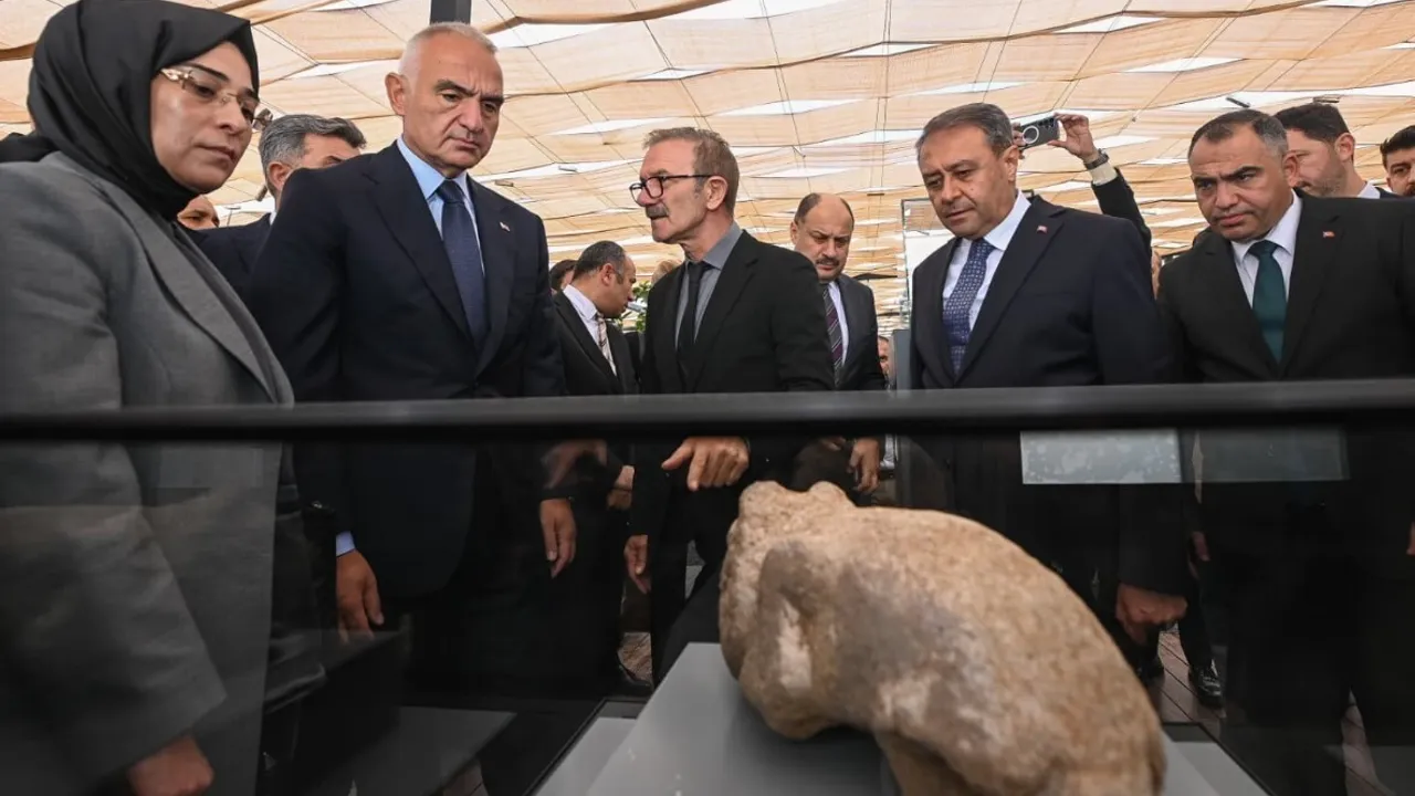 Bakan Ersoy: Taş Tepeler Anadolu'nun 12 bin yıl önceki dünyasını görünür kılmaya devam edecek