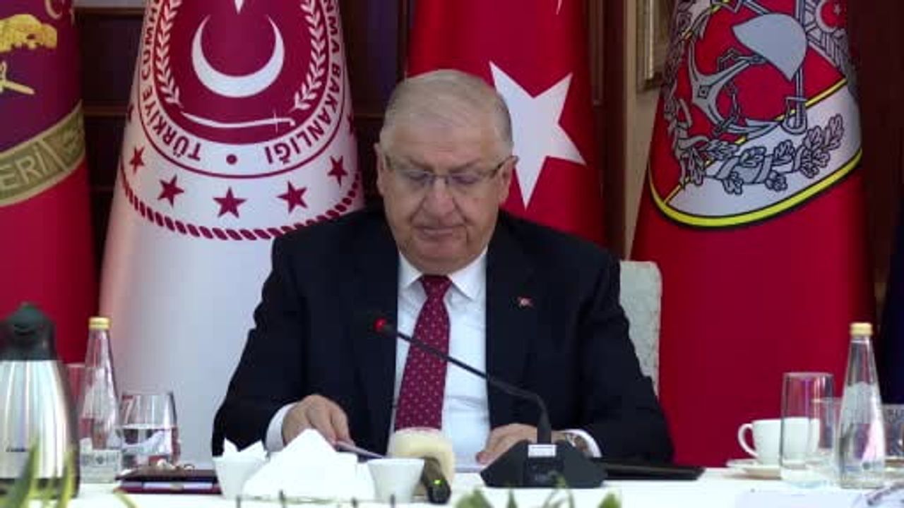 Bakan Güler: PKK'nın bitirilmesiyle terör örgütü silah bırakma sürecine girecek