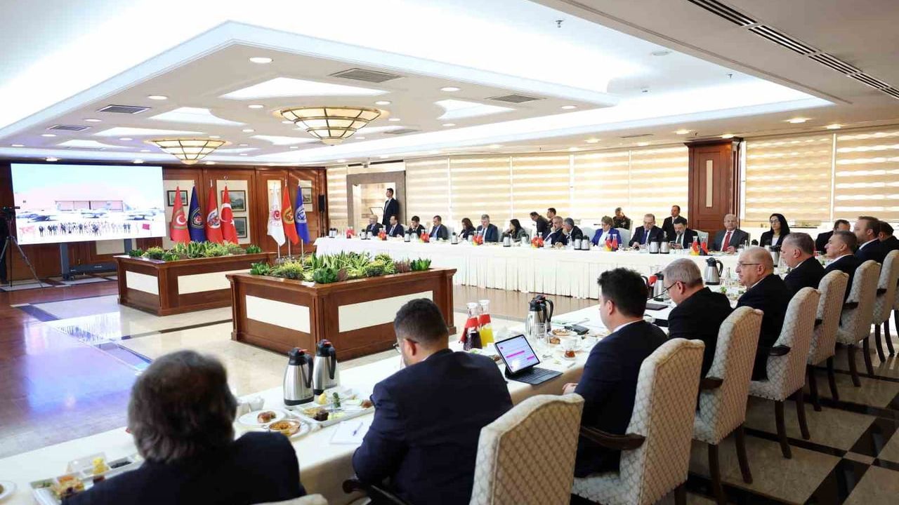 Bakan Güler: PKK’nın tasfiyesiyle 'Terörsüz Türkiye' hedefine ulaşılacak