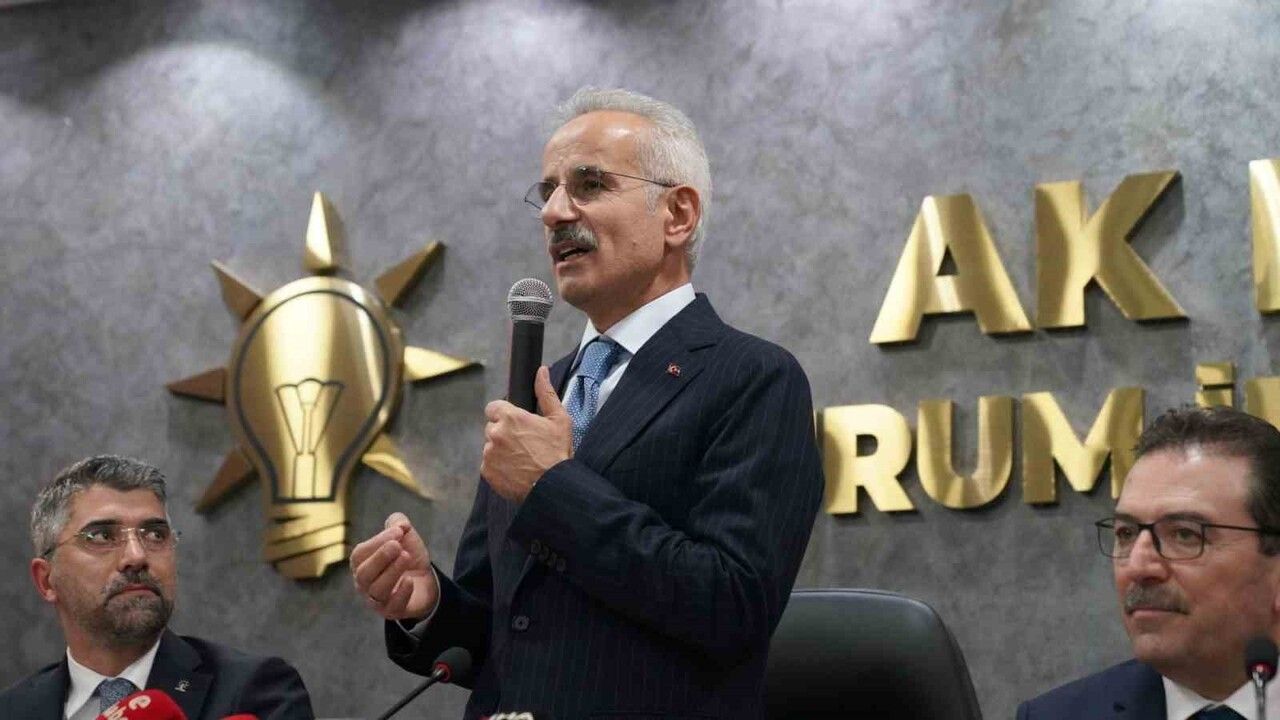 Bakan Uraloğlu: Erzurum'da tünel, demir yolu ve havacılık yatırımları 2027 hedefiyle sürüyor