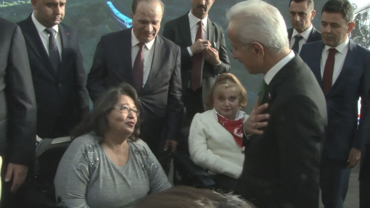 Bakan Uraloğlu: YHT ve ana hatlarda 10 yılda 10 milyondan fazla engelli yolcu ücretsiz seyahat etti