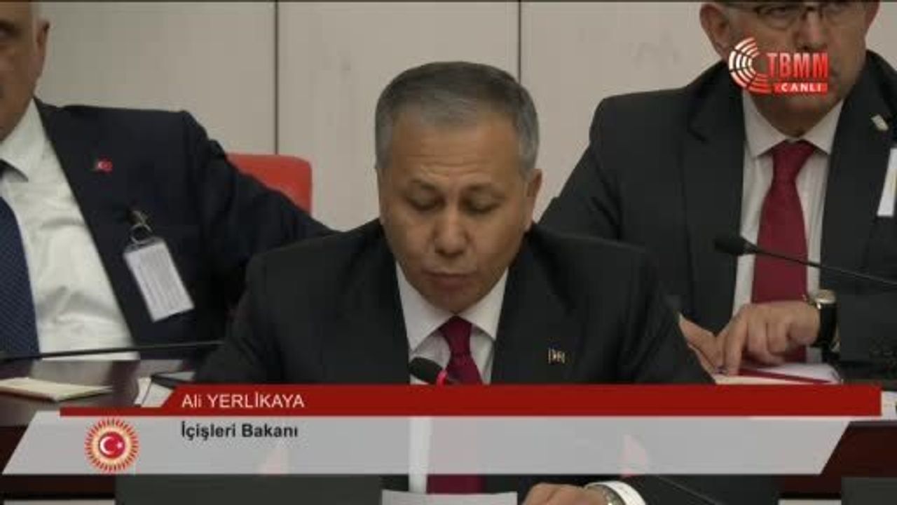 Bakan Yerlikaya: Polislerin çalışma saatleri 4 gruplu 12/36 sistemine geçiyor