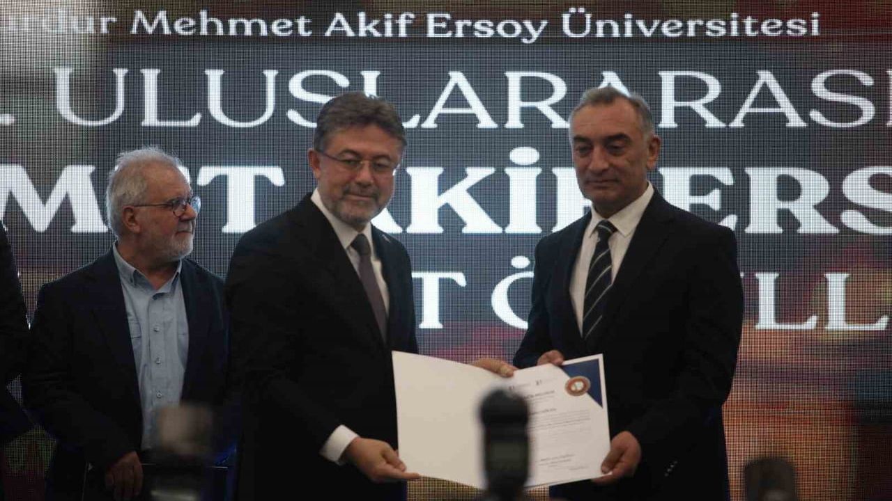 Bakan Yumaklı: Burdur’a son 23 yılda 48 milyar lira destek, 218 sulama tesisi hizmete alındı