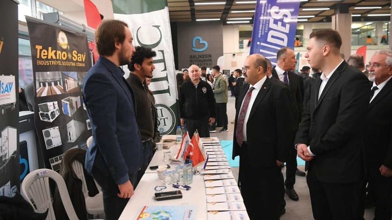 Balıkesir'de 2. Endüstriyel Sektörler Fuarı: Gençlerle Sanayi Buluşması