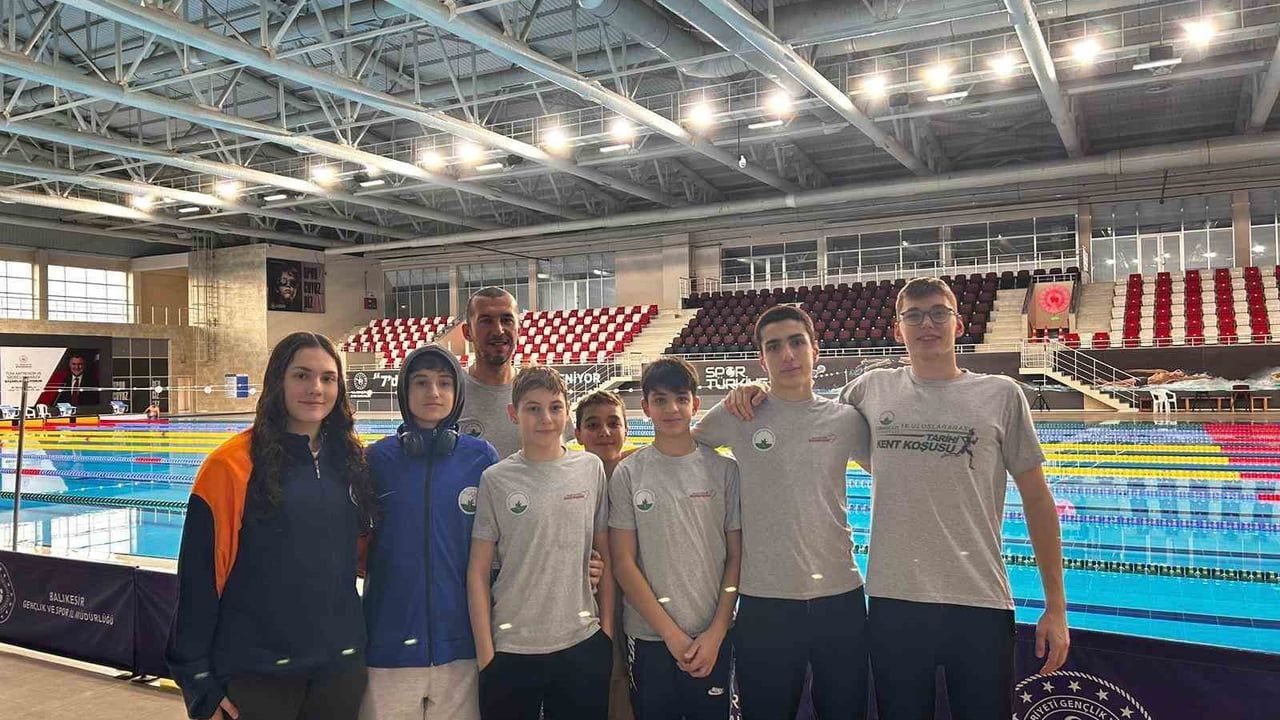 Balıkesir'de Osmangazi Belediyespor: Kerem Çötok ve Yusuf Emir Asa SEM barajını geçti