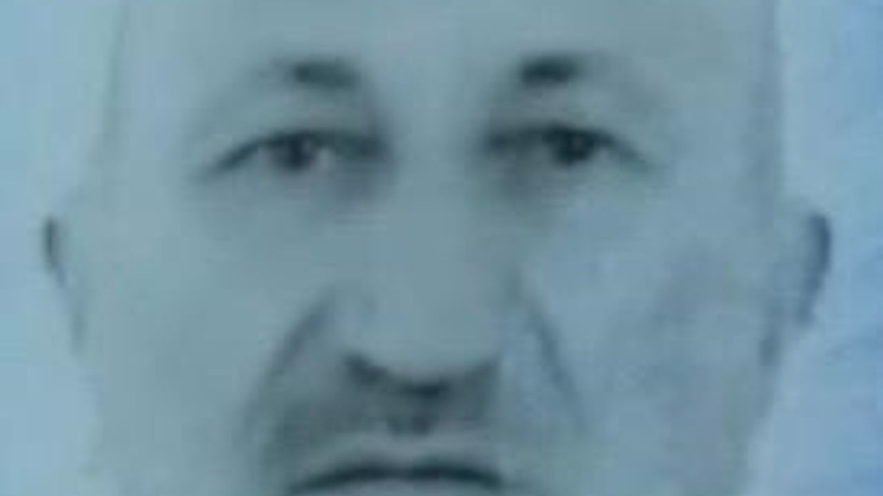 Bandırma'da çatı tadilatı sırasında 3. kattan düşen 62 yaşındaki Mehmet Deniz yaşamını yitirdi