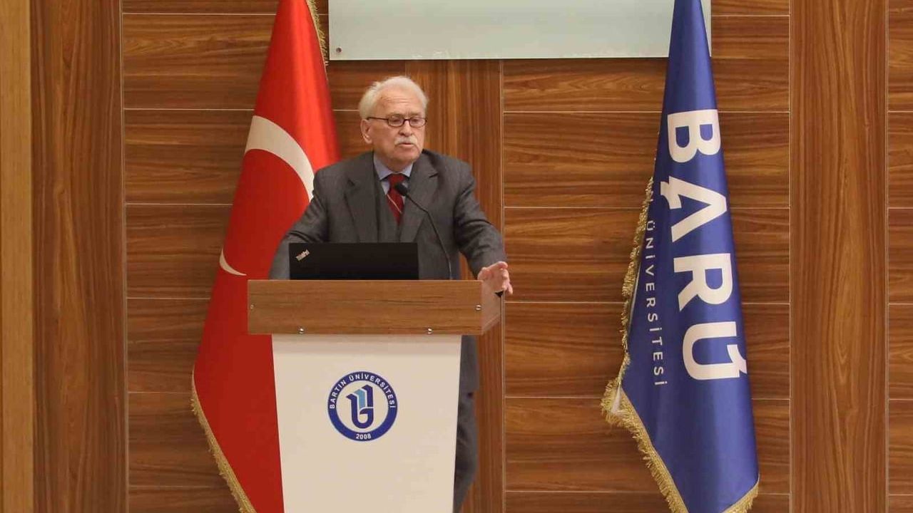 BARÜ'de 'Bartınlı Bir Akademisyenin Hayatından Kesitler' söyleşisi ve Prof. Dr. Turgut Tan Kitaplığı açılışı