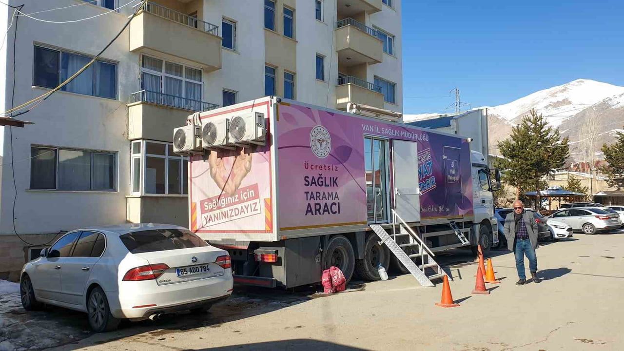 Başkale'de Mobil Mamografi Aracı Hizmete Girdi — Ücretsiz Meme Kanseri Taraması 26 Aralık'a Kadar