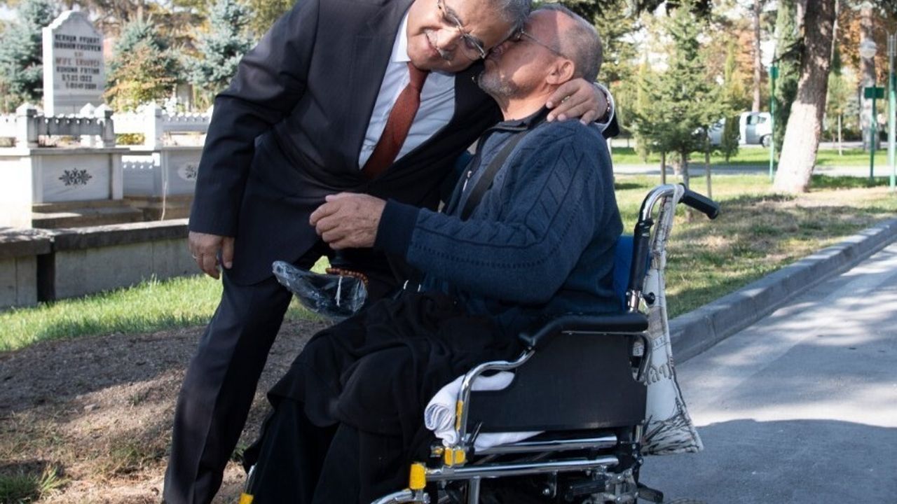 Başkan Büyükkılıç: Kayseri'de 15 bin 847 engelli vatandaşa su faturalarında yüzde 50 indirim