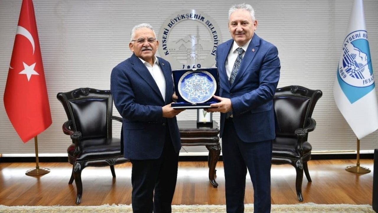 Başkan Büyükkılıç, Tarım Reformu Genel Müdürü Osman Yıldız ile Kayseri'de Tarım Projelerini Görüştü