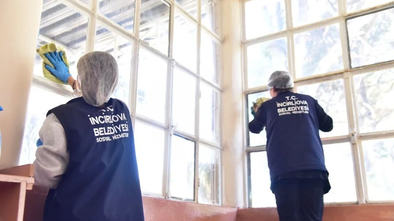 Başkan Kaya: Camilerimizde huzurlu ibadet ortamı oluşturuyoruz