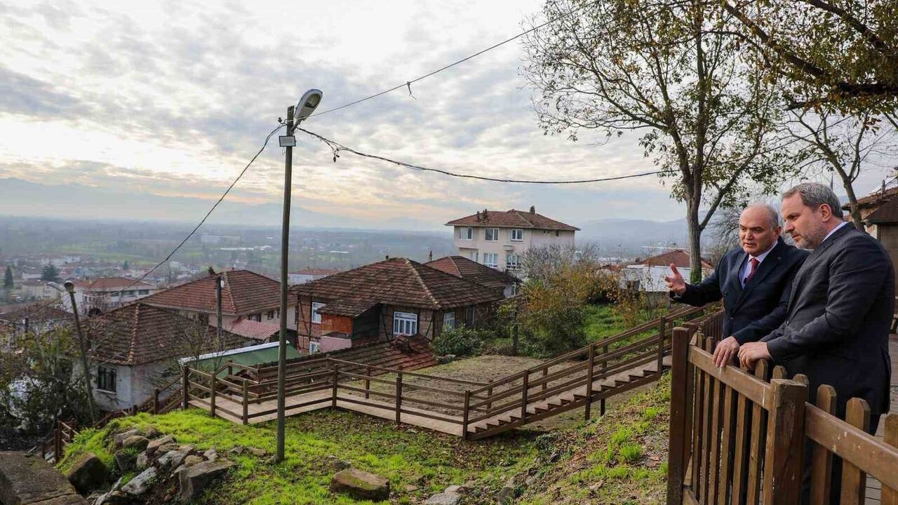 Başkan Özlü: Konuralp Antik Tiyatro kazıları tamamlandı, üç aşamalı restorasyon programı uygulanacak