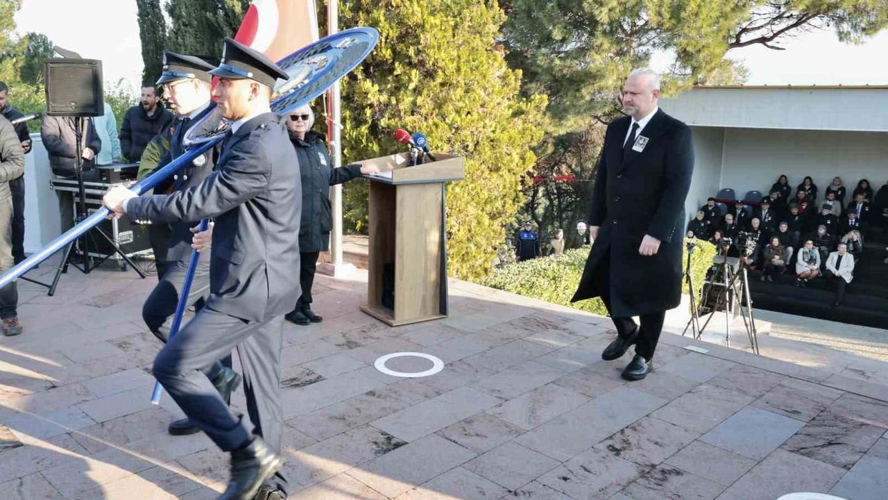 Başkan Pehlivan: Menemen, Şehit Kubilay ve Silah Arkadaşlarını Bağrına Bastı