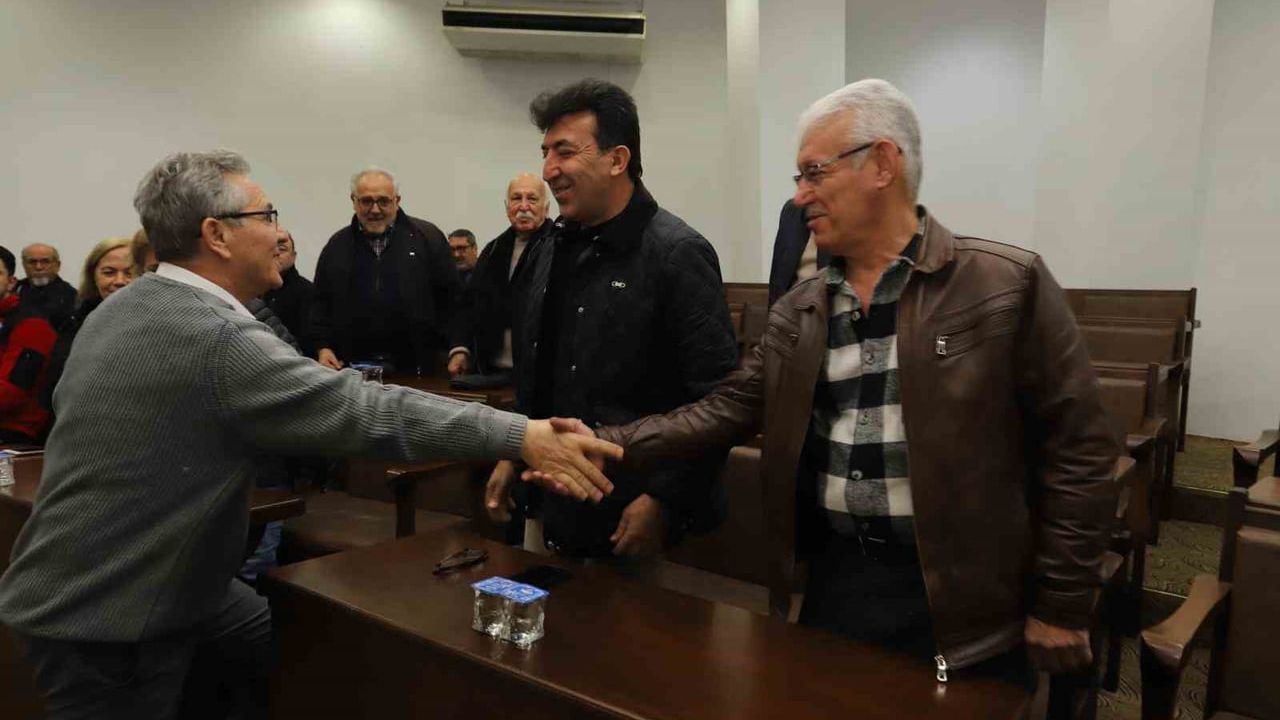 Başkan Tetik, Ahmet Şensan Kültür Merkezi esnafıyla üçüncü istişare toplantısında çözüm aradı