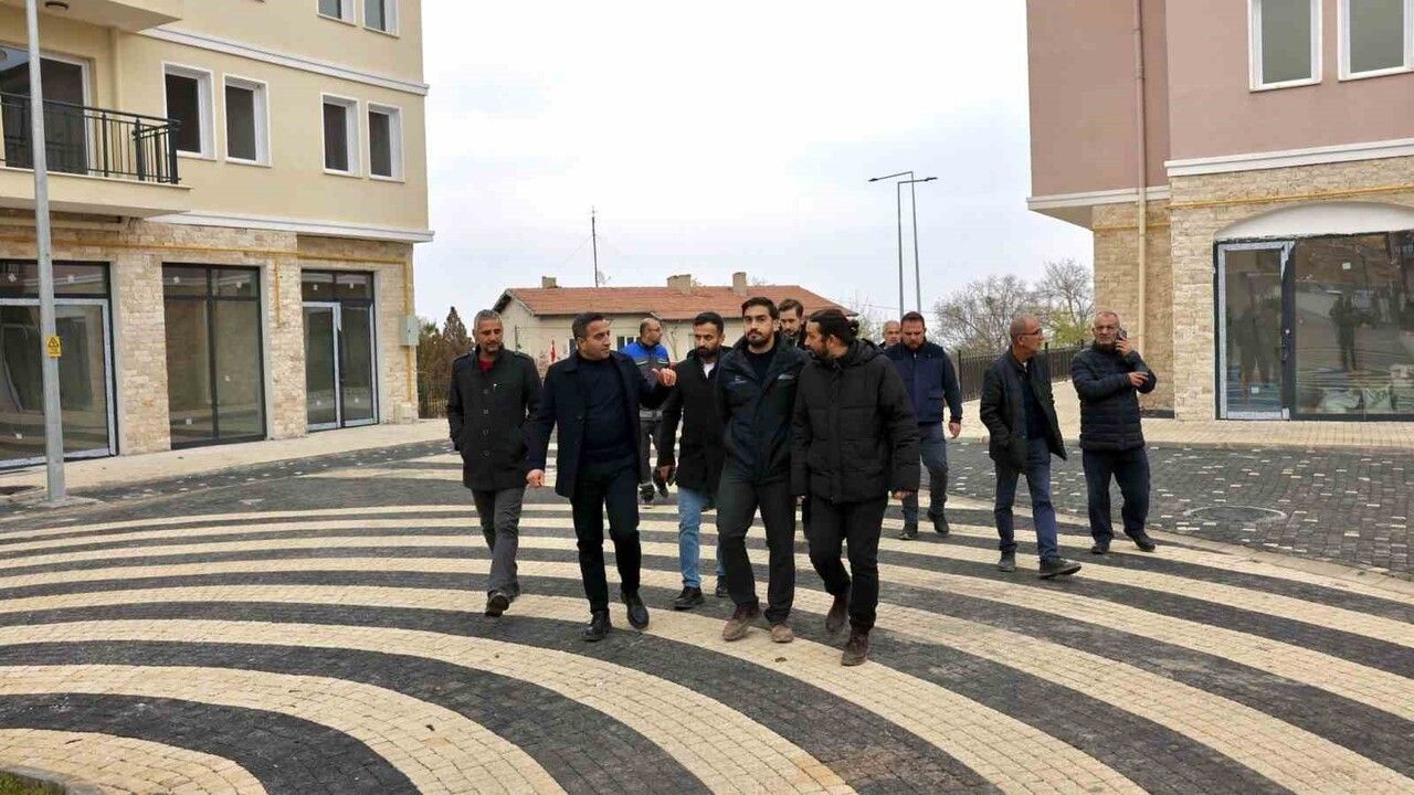 Başkan Ulutaş, Akçadağ'daki 1. ve 2. Etap Rezerv Alanlarını Yerinde İnceledi