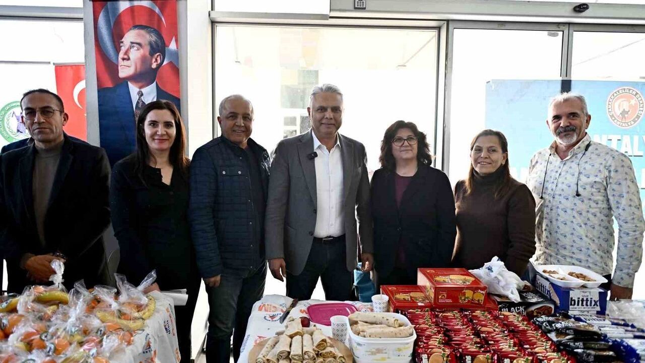 Başkan Uysal’dan yerli üretim vurgusu: Muratpaşa’da Tutum, Yatırım ve Türk Malları Haftası etkinliği