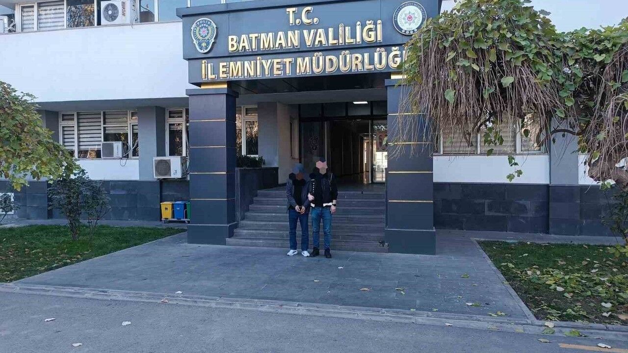 Batman’da Uyuşturucu Ticaretinden Aranan ve 31 Yıl 2 Ay Kesinleşmiş Hapis Cezası Bulunan Firari Yakalandı
