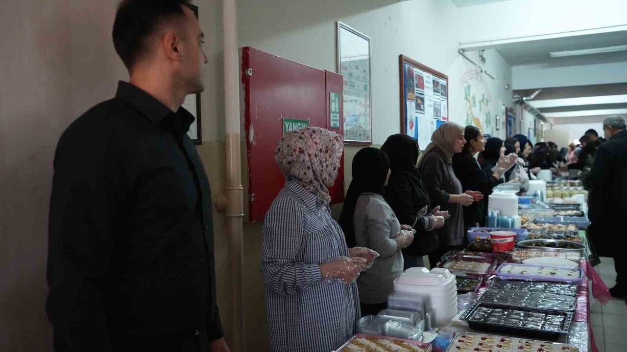 Bayburt’ta İnsan Hakları Günü Programında Filistin ve Doğu Türkistan’a Dikkat