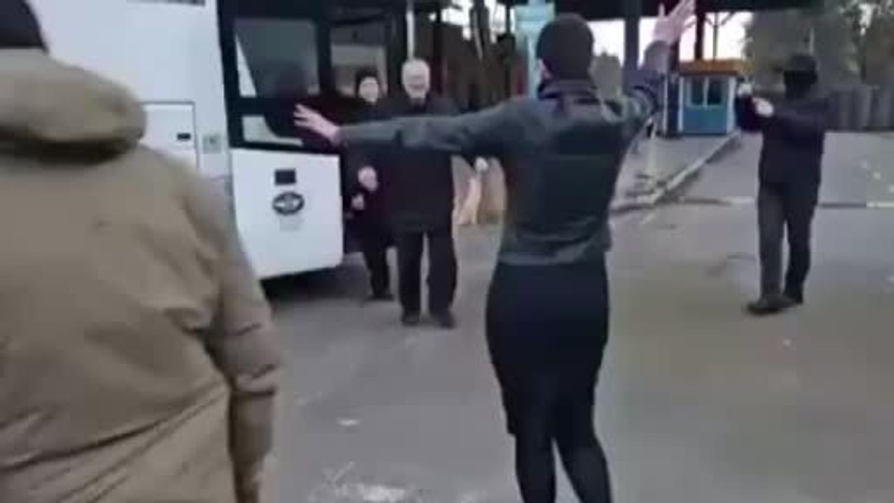 Belarus, ABD yaptırımlarının kaldırılması karşılığında 123 siyasi mahkumu serbest bıraktı