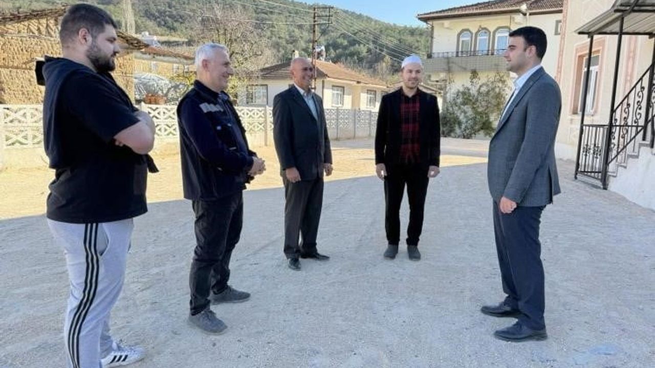 Bereket Köyü Camii bahçesinde parke taşı ve çevre düzenlemesi tamamlandı
