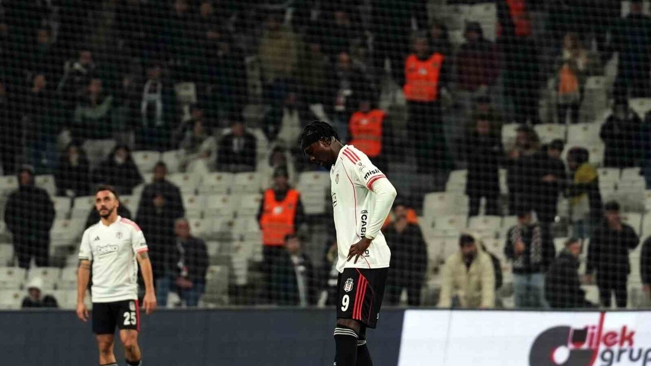 Beşiktaş büyük maçlarda öne geçtiği skoru koruyamıyor