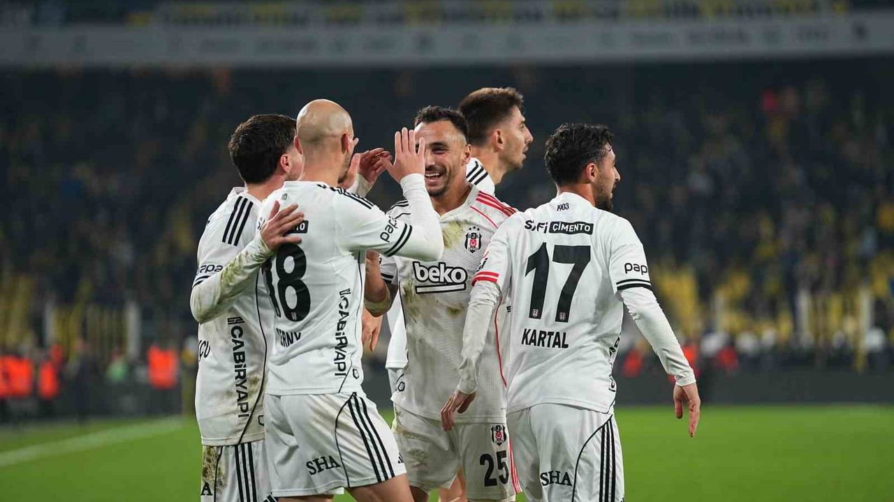 Beşiktaş, Kadıköy'de Fenerbahçe'ye Karşı Deplasmandaki Üstünlüğünü Sürdürdü