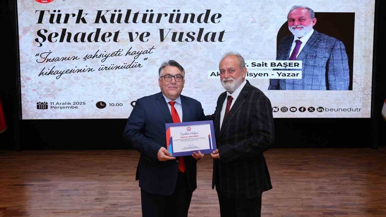 BEUN'de 'Türk Kültüründe Şehadet ve Vuslat' Konferansı: Hz. Mevlana’nın 752. Vuslatı Anıldı