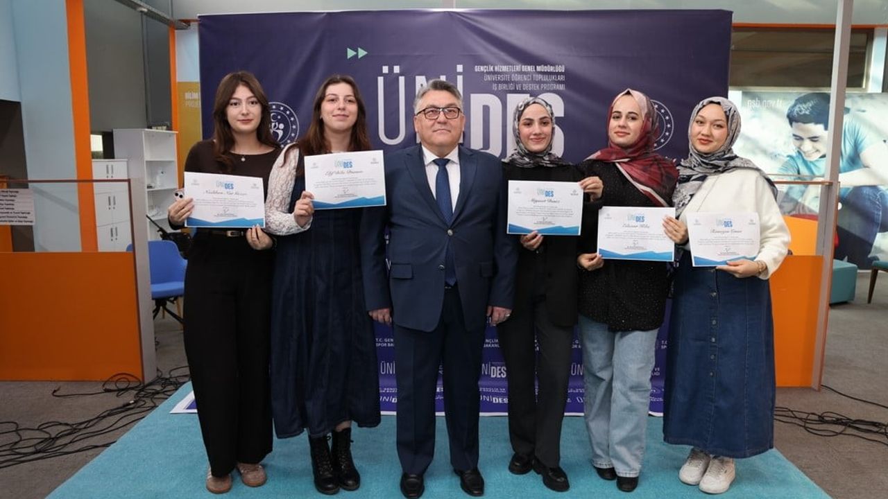 BEUN'de ÜNİDES destekli öğrenci projelerine sertifika töreni