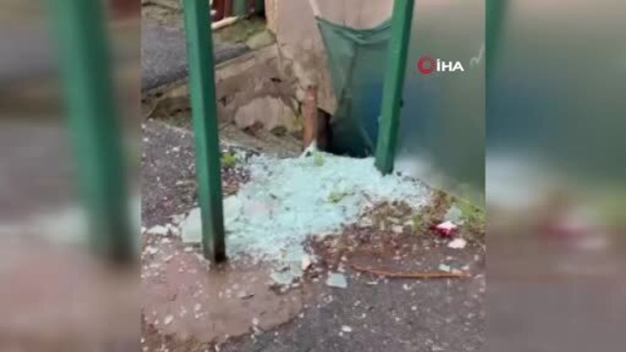 Beykoz'da dört otobüs durağının camlarını Airsoft tabancayla kıran iki şüpheli yakalandı