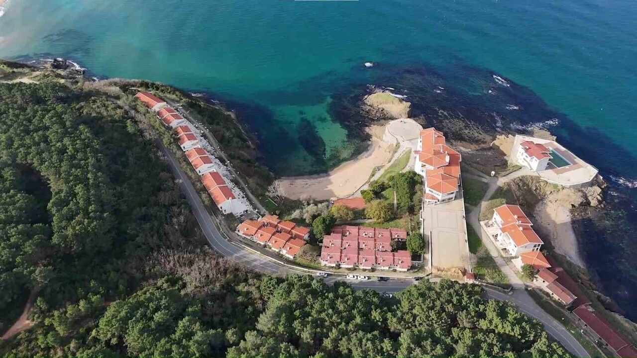 Beykoz Riva'daki Legend Otel atıl durumda: Hukuki belirsizlik, güvenlik zafiyeti ve tahribat