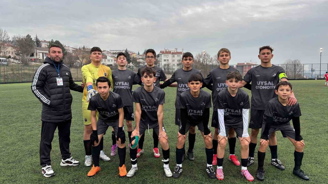 BFA deplasmanda 11-0 galip geldi; 1299 Bilecik 13. haftayı lider tamamladı