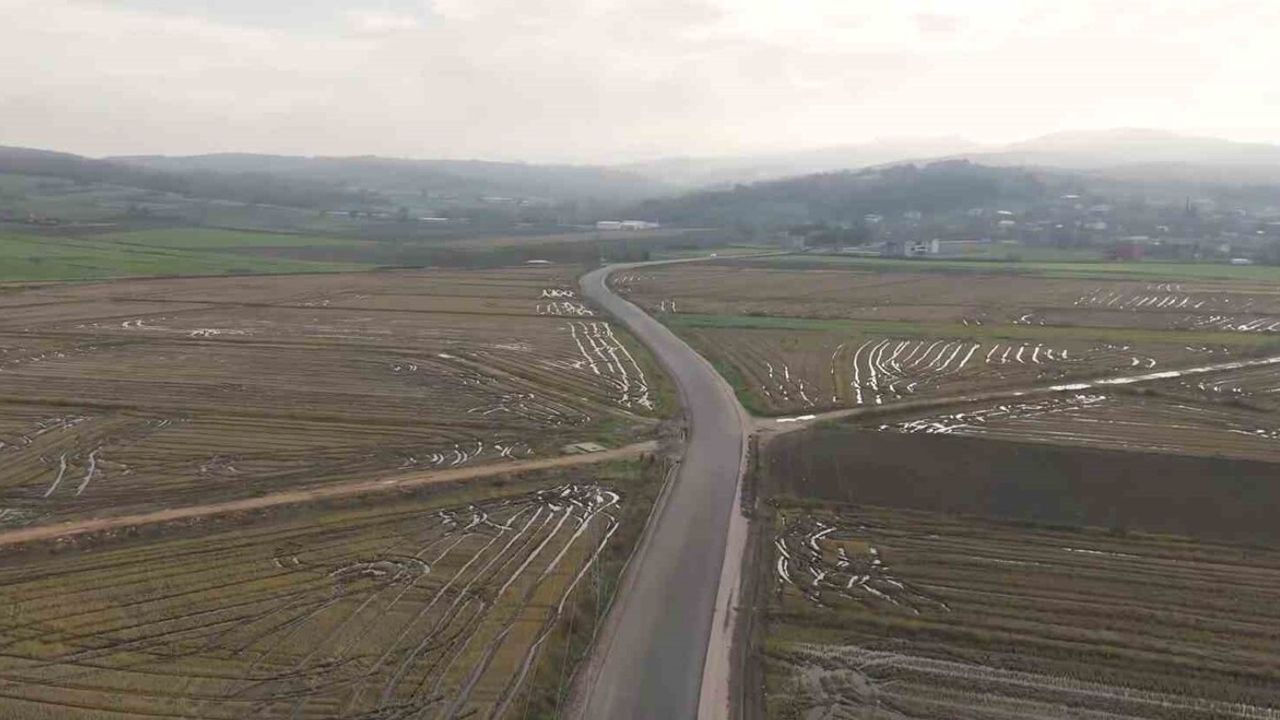 Biga'da 43 kilometrelik asfalt yol çalışması tamamlandı