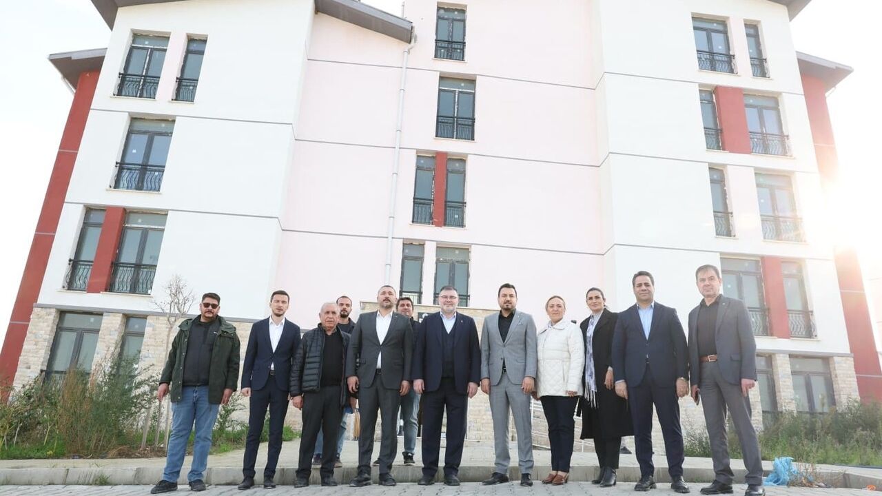 Bilal Saygılı: Selçuk’ta 1385 TOKİ konutu Ocak ayında teslim edilecek, yeni hastane 2026'da tamamlanacak