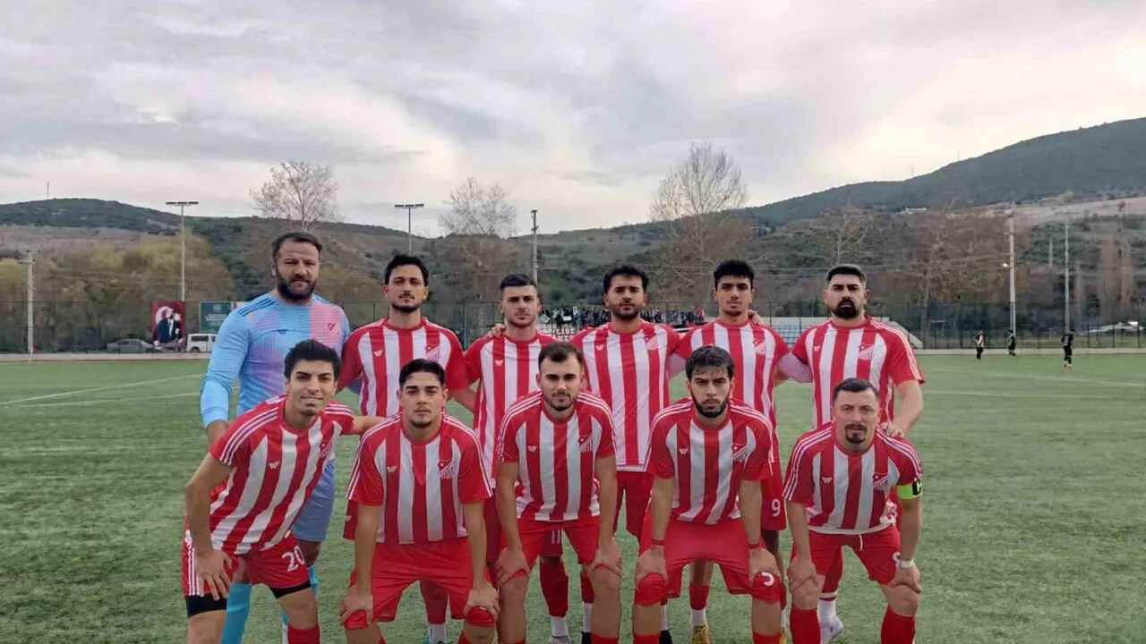 Bilecik 1. Amatör Lig: 1969 Bilecikspor Kulübü ilk galibiyetini 4-0'la aldı