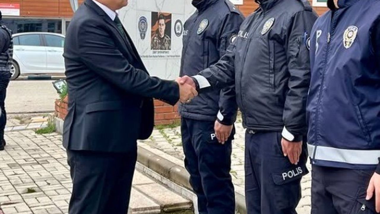 Bilecik Emniyet Müdürü Gökalp Şener Pazaryeri İlçe Emniyet Amirliği'nde Denetimde