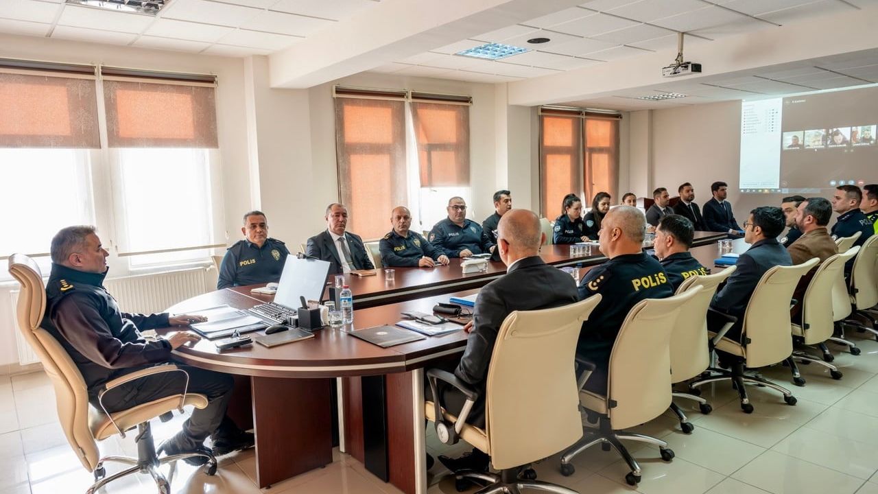 Bilecik Emniyeti, yılbaşı için güvenlik masası kurdu