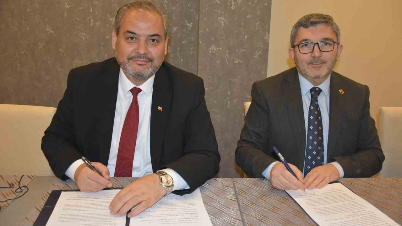 Bilecik Şeyh Edebali ve Afyonkarahisar Sağlık Bilimleri Üniversiteleri arasında iş birliği protokolü imzalandı