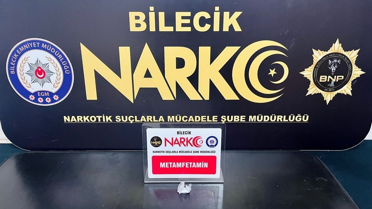 Bilecik'te Narkotik Operasyonu: Metamfetamin Ele Geçirildi, 1 Gözaltı