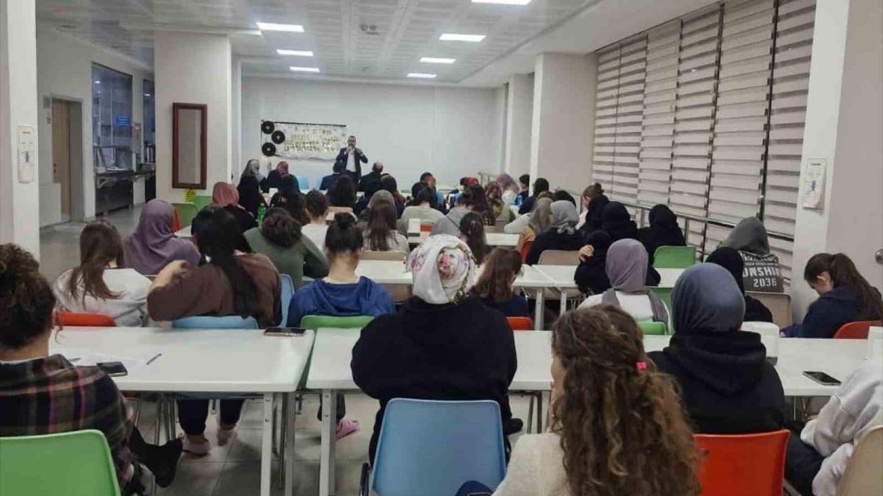 Bilecik'te öğrencilere yönelik 'Üç Aylar' programı: İbadet bilinci ve güzel ahlak vurgusu