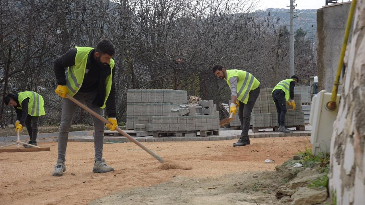 Bilecik'te yıllardır beklenen kaldırım çalışması tamamlandı — Pelitözü ve Kayıboyu'nda üstyapı adımları