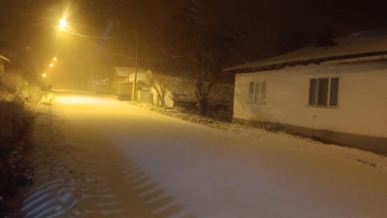 Bilecik'te yoğun kar nedeniyle 31 Aralık 2025'te eğitime 1 gün ara verildi