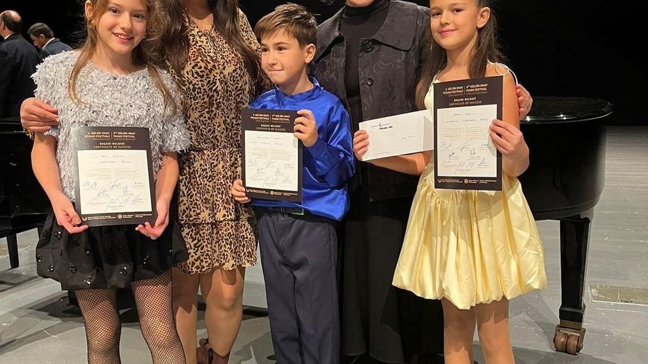 Bilecikli Öğrenciler 4. Gülsin Onay Piyano Festivali'nden Ödüllerle Döndü