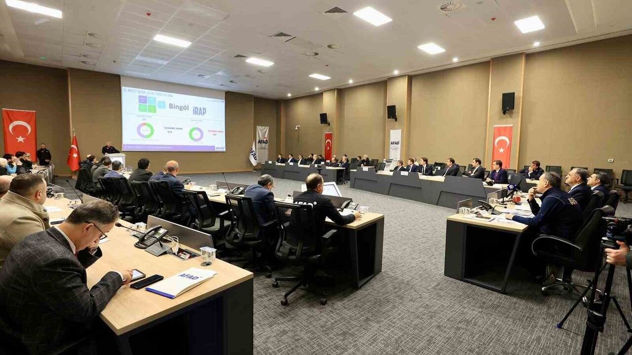 Bingöl'de İRAP Değerlendirme Toplantısı: 99 Eylemin 40'ı Tamamlandı