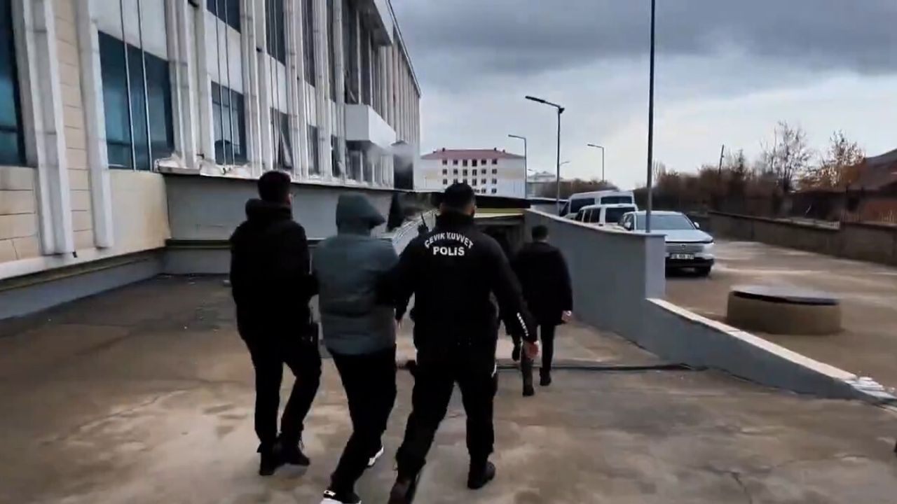 Bingöl merkezli 4 ilde terör operasyonu: 12 gözaltı, 5 tutuklama