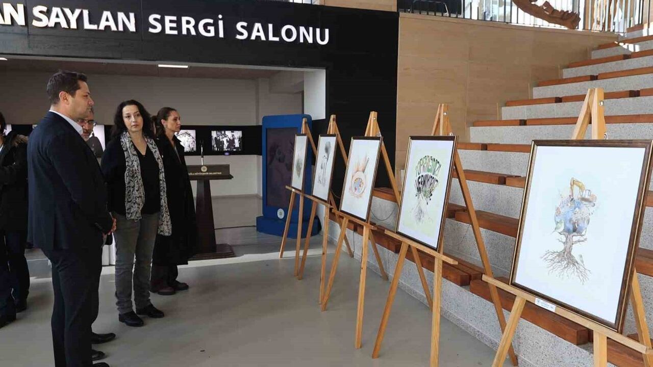 ‘Bir Başka Yolculuk Gerek Bize’ grafik tasarım sergisi Türkan Saylan Çağdaş Yaşam Merkezi’nde açıldı